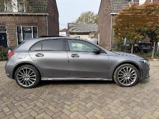 Mercedes A-klasse A250e AMG SFEER PANO picture 5