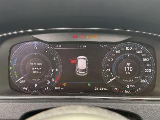 Volkswagen Golf 1.4 TSI GTE PANO picture 14