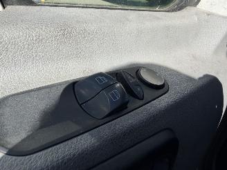 Volkswagen Crafter 30 2.0 TDI L2H2 BM picture 10