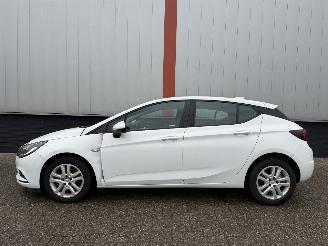 Opel Astra 1.0 Online Edition NAP picture 20