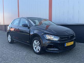 Schadeauto Volkswagen Polo 1.0 TSI AUTOMAAT 2018/1