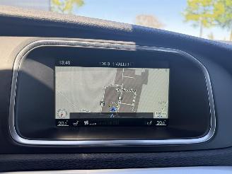 Volvo V-40 2.0 D2 R Design NAP picture 14