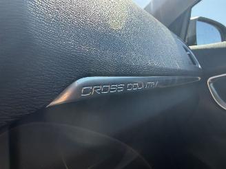 Volvo V-40 2.0 D2 Cross Country AUTOMAAT NAP picture 22