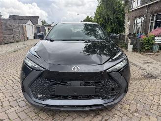 Toyota CH-R R HYBRID 1.8 72KW AUTOMAAT picture 3
