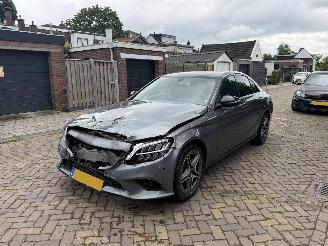 Coche accidentado Mercedes C-klasse C220d AMG FACELIFT 2019/1