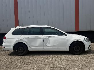 Volkswagen Golf 1.6 TDI Comfortline AUTOMAAT EURO 6 picture 5