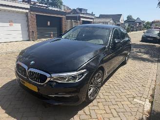 krockskadad bil auto BMW 5-serie 530i 252PK AUTOMAAT 2017/1