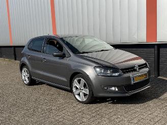 Coche accidentado Volkswagen Polo 1.2 TSI Highline NAP 2014/1