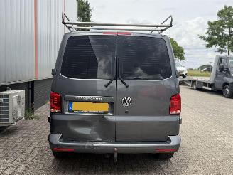 Volkswagen Transporter 2.0 TDI L2H3 30 AUTOMAAT picture 8