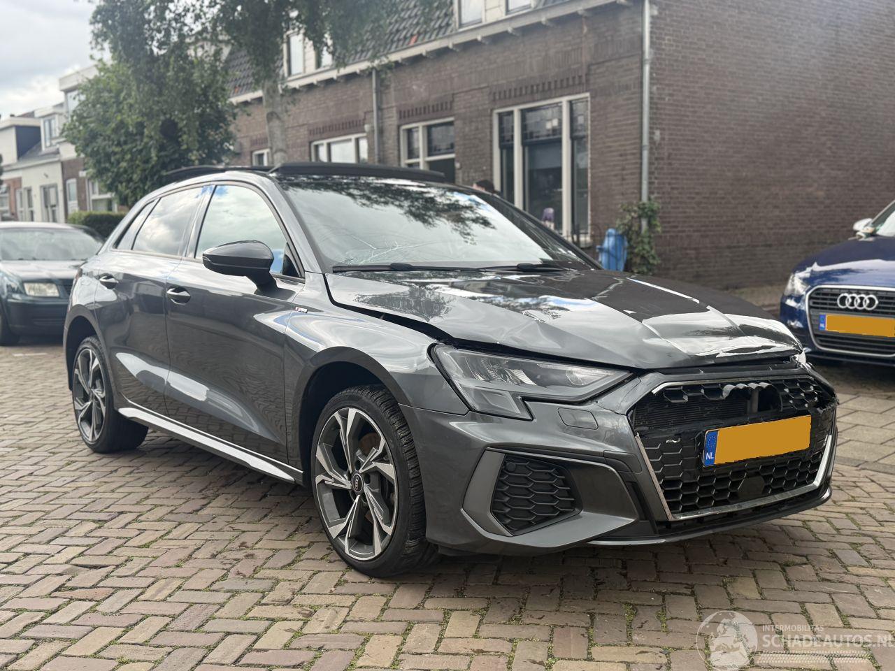 Audi A3 40 TFSIe S LINE PANO