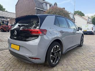 Volkswagen ID.3 Life 58kw 204 PK NAP! picture 10