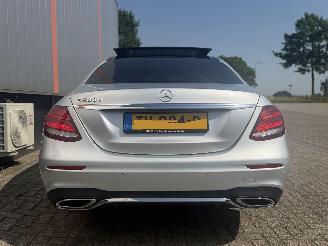 Mercedes E-klasse E200d AMG PANO SFEER picture 4