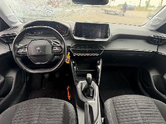 Peugeot 208 1.2. PureTech NAP picture 10