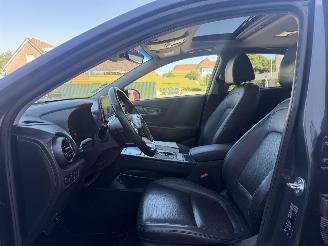 Hyundai Kona EV Premium Sky 64 kWh picture 11