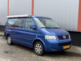 Vaurioauto  passenger cars Volkswagen Transporter Camper California 2.5 2004/1