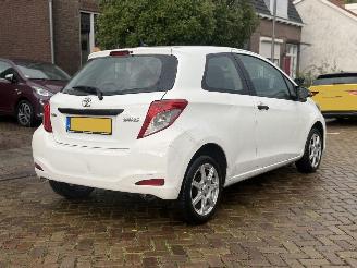 Toyota Yaris 1.0 VVT-i Comfort picture 7
