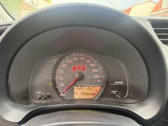 Toyota Yaris 1.0 VVT-i Comfort picture 17