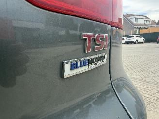 Volkswagen Tiguan 1.4 TSI R LINE NAP PANO picture 5