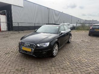 krockskadad bil auto Audi A3 1.4 TFSI G Tron S LINE PANO 2014/1