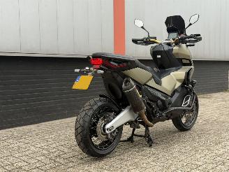Honda  750 X - ADV - AKRA - CARBON picture 9