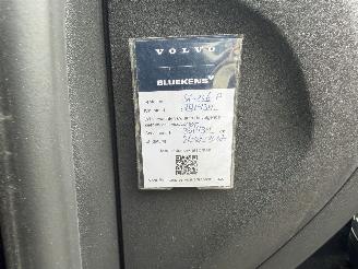 Volvo V-40 2.0 D3 R Design NAP picture 12