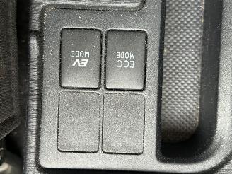 Toyota Yaris 1.5 Full Hybrid NAP KILOMETERS!!!!!!! picture 18