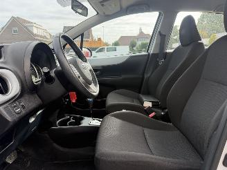 Toyota Yaris 1.5 Full Hybrid NAP KILOMETERS!!!!!!! picture 13