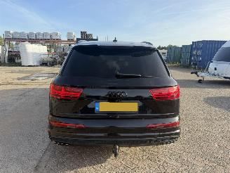 Audi Q7 3.0 TDI quattro 7 PERSOONS S LINE picture 9