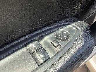 BMW 2-serie 220i Coupe Automaat picture 16