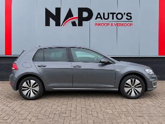 škoda osobní automobily Volkswagen e-Golf E - Golf Facelift NAP!! 2017/1