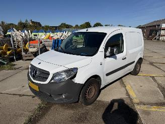 Voiture accidenté Mercedes Citan 108 CDI BlueEFFICIENCY 2014/1