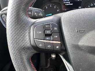 Ford Fiesta 1.0 EcoBoost ST line picture 13