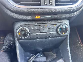 Ford Fiesta 1.0 EcoBoost ST line picture 11