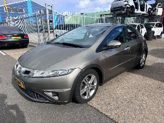 Damaged car Honda Civic 1.8 AUTOMAAT / 5DR 2010/3