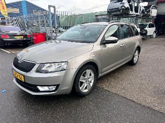 škoda osobní automobily Skoda Octavia 1.6 TDI GREENLINE 2014/12