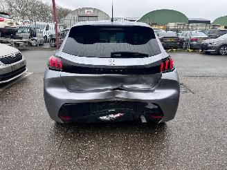 Peugeot 208 1.2 AUTOMAAT picture 5