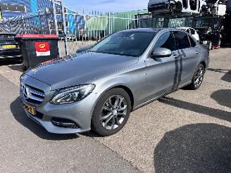 krockskadad bil auto Mercedes C-klasse 220 CDI PRESTIGE AUTOMAAT 2015/1