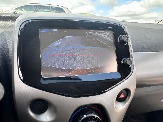 Peugeot 108 1.0 AUTOMAAT picture 10