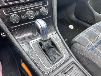 Volkswagen Golf 1.4 TSI / GTE / DSG / PANO picture 11