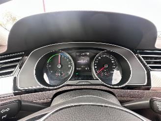 Volkswagen Passat 1.4 TSI / GTE / DSG / PANO / LEER picture 9