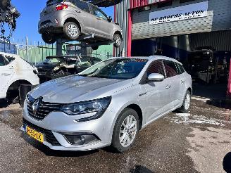 Auto incidentate Renault Mégane 1.5 BLUE DCI LIMITED 2019/8