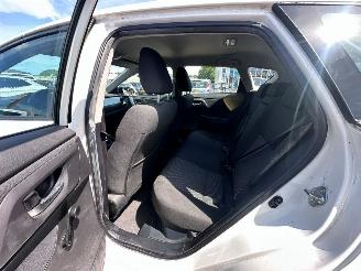 Toyota Auris 1.8 HYBRIDE / AUTOMAAT picture 8
