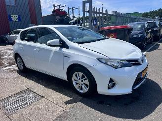 Toyota Auris 1.8 HYBRIDE / AUTOMAAT picture 3