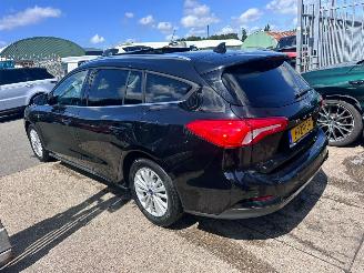 Ford Focus 1.0 EcoBoost Hybride / PANO / TITANIUM picture 7