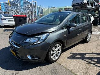 Damaged car Opel Corsa-E 1.4 ONLINE EDITION 2017/5