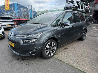 Damaged car Citroën C4-picasso 1.6 BLUE HDI / AUTOMAATGRAND PICASSO 2017/2