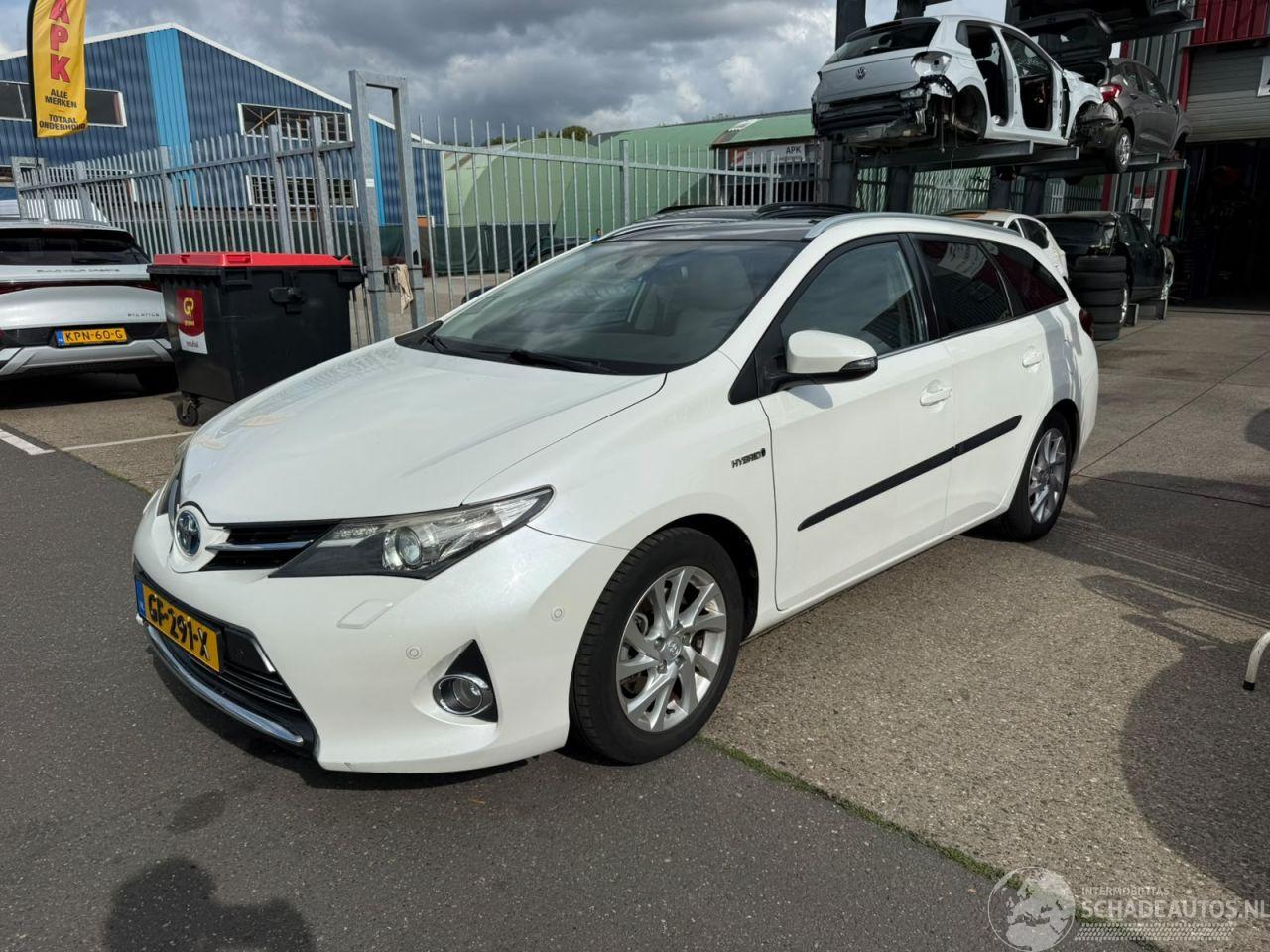 Toyota Auris Touring Sports 1.8 HYBRIDE / PANO