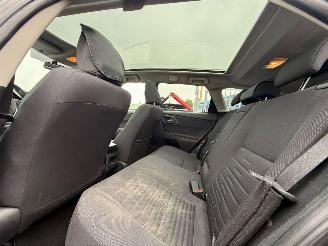 Toyota Auris Touring Sports 1.8 HYBRIDE / PANO picture 2