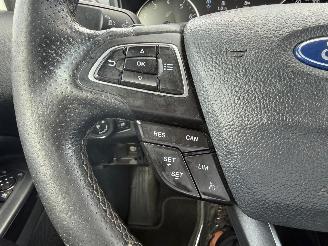 Ford EcoSport 1.0 ECOBOOST TITANIUM ST LINE picture 14