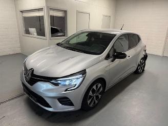 Renault Clio  picture 3